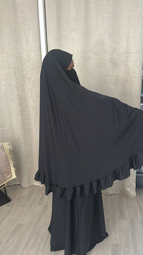 Ensemble FLOWING jet black
